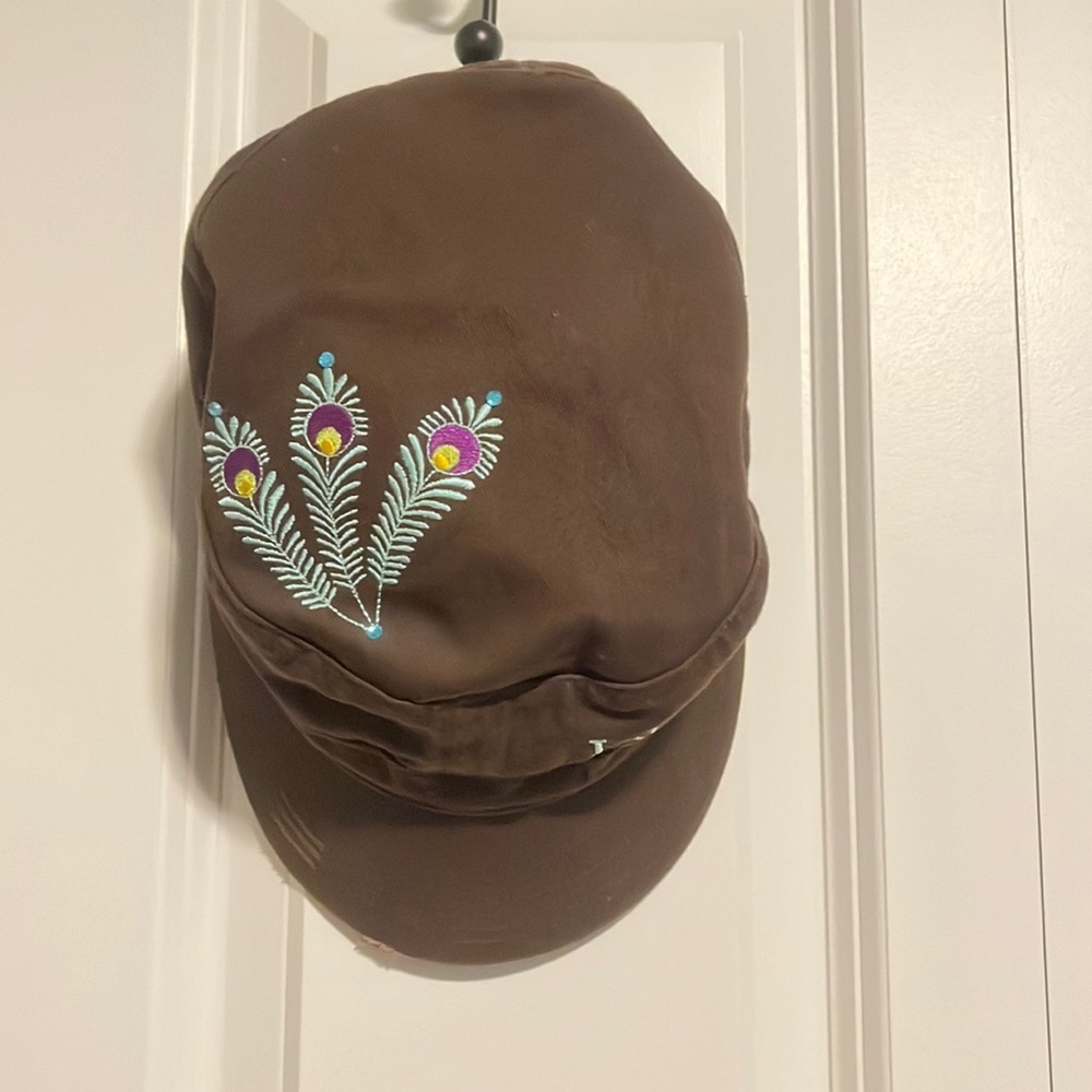 District Threads Brown Women’s hat